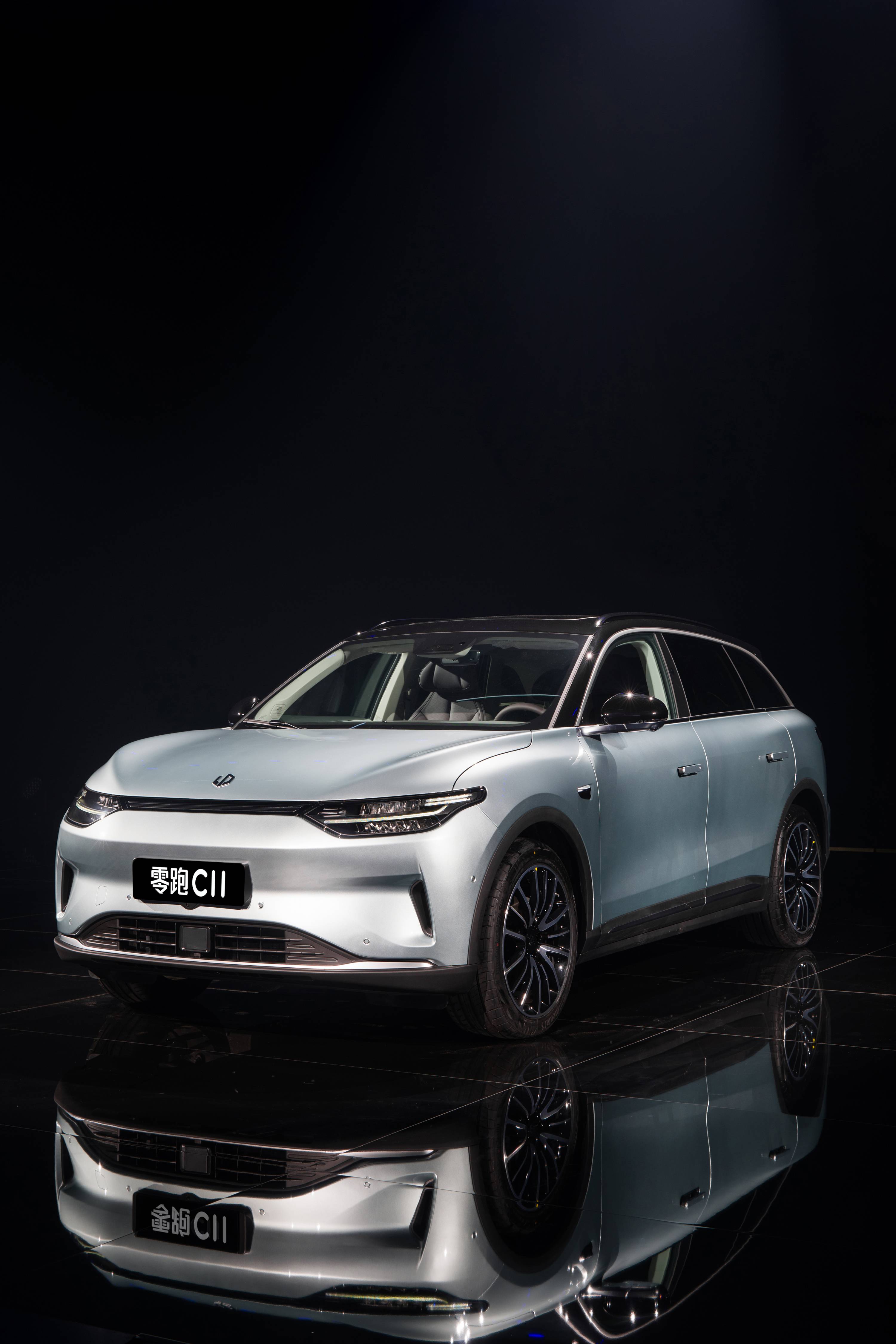 零跑c11越级上市,起步价15.98万元,最高续航610km